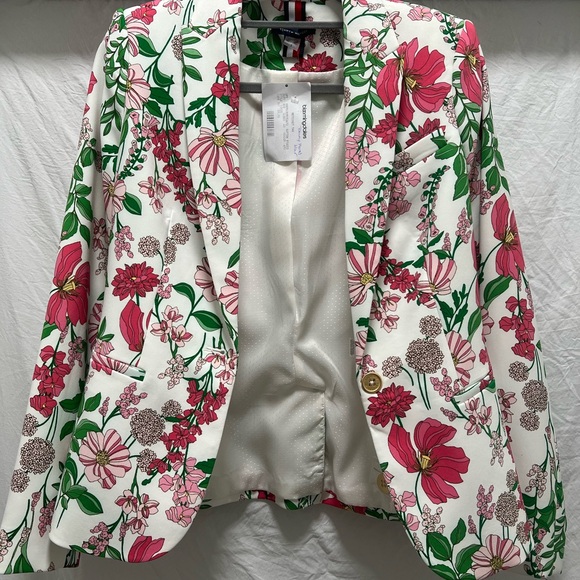 Tommy Hilfiger Jackets & Blazers - Tommy Hilfiger Floral Blazer in Pink and Green
